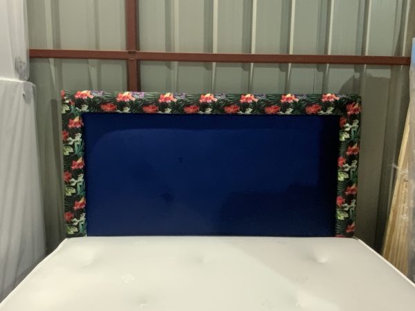 5ft king size royal blue divan bed with headboard +10 inch cool touch mattress - Image 3